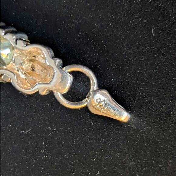 Grandma's Secret Jewelry Box – 15-Piece Vintage Treasure 925 Lot - Picture 7 of 7